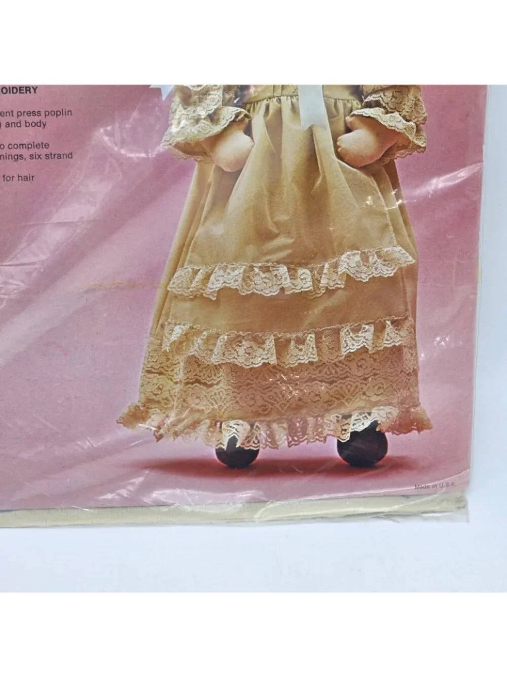 Vintge Bucilla Embroidery Doll Kit Victoria 22